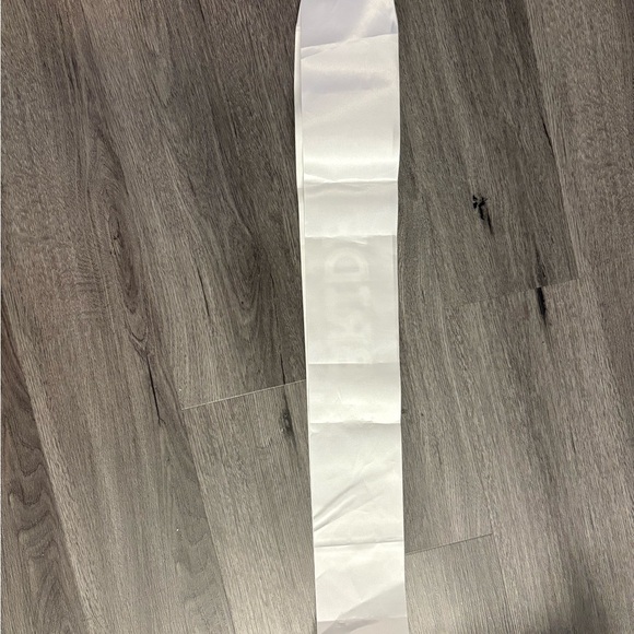 White Bride Sash and Accessories Set - Picture 8 of 10